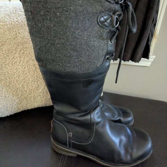 Women's Black and Gray Lace-Up Boots - Picture 1 of 11